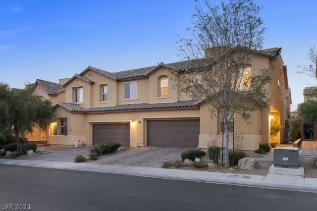 MLS: 2349235 Condo For Sale