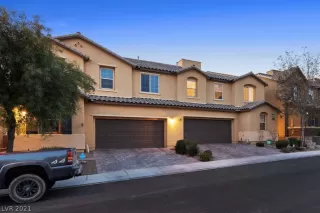 Photo #2: 2349235 Listing