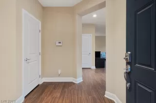 Photo #5: 2349235 Listing