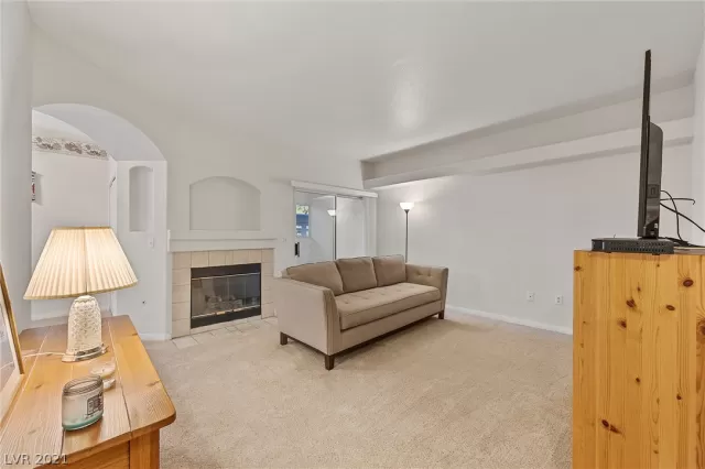 MLS: 2349243 Condo For Sale