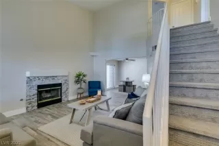 Photo #2: 2349293 Listing