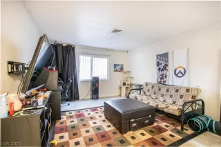 Photo #2: 2349332 Listing 