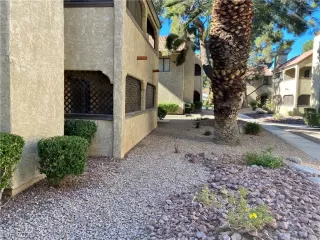 Photo #1: 2349357 Listing