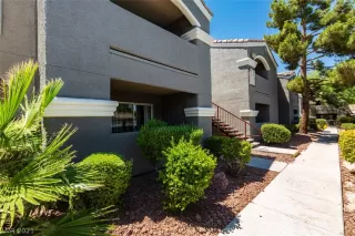 Photo #3: 2349414 Listing 