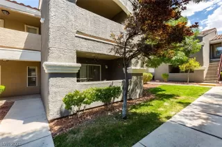 Photo #4: 2349414 Listing 