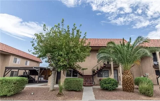 MLS: 2349455 Condo For Sale