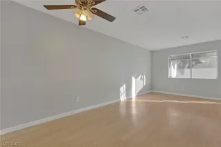 Photo #2: 2349550 Listing