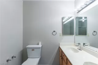 Photo #3: 2349555 Listing 