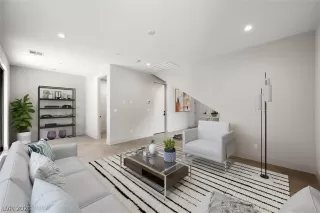 Photo #5: 2349562 Listing