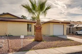 Photo #2: 2349609 Listing 