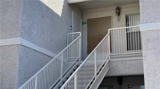 Photo #1: 2349636 Listing 