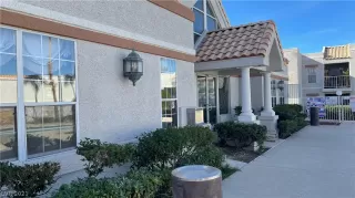 Photo #6: 2349636 Listing 