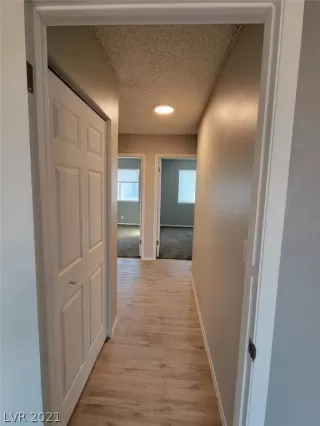 Photo #4: 2349674 Listing 