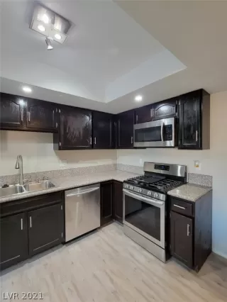 Photo #6: 2349674 Listing 