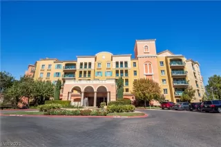 Photo #1: 2349679 Listing 