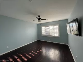 Photo #4: 2349764 Listing 