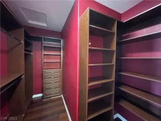 Photo #6: 2349764 Listing 