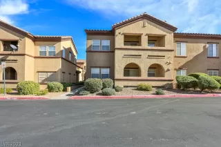 Photo #1: 2349774 Listing