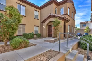 Photo #3: 2349774 Listing