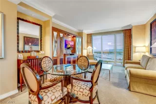 Photo #3: 2349784 Listing 