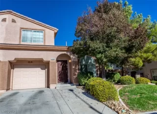 Photo #1: 2349802 Listing