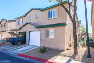 Photo #2: 2349813 Listing 