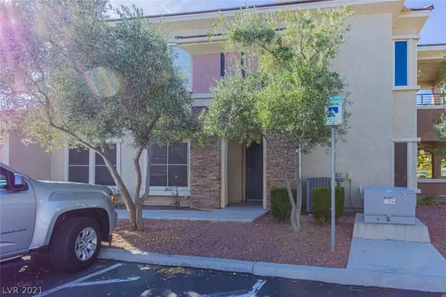 MLS: 2349847 Condo For Sale