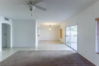 Photo #2: 2349847 Listing