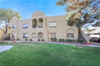 Photo #1: 2349889 Listing