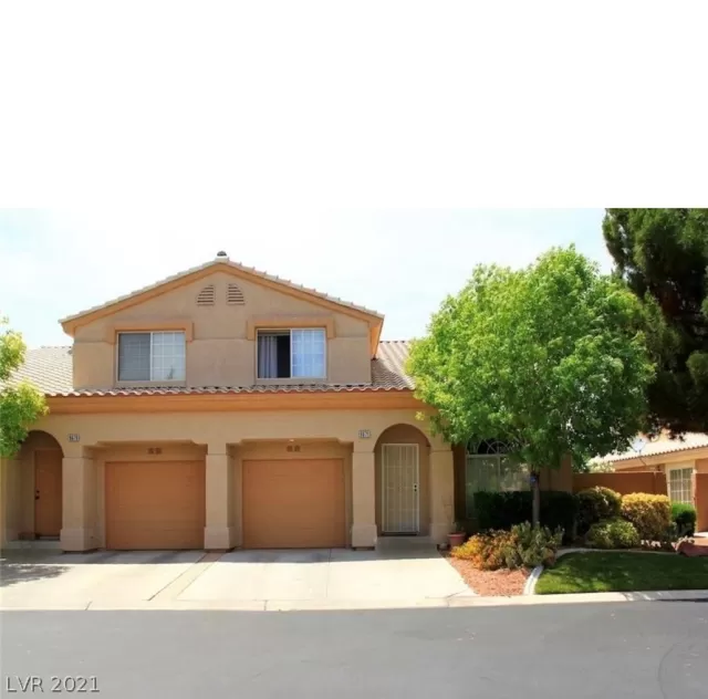 MLS: 2349919 Condo For Sale