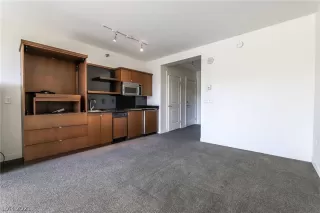 Photo #4: 2349934 Listing 