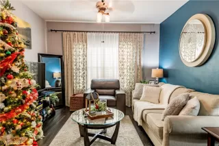 Photo #6: 2349962 Listing 