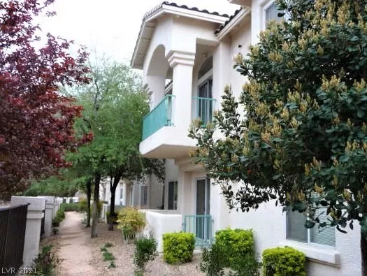 MLS: 2350027 Condo For Sale