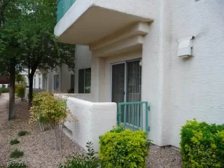 Photo #1: 2350027 Listing