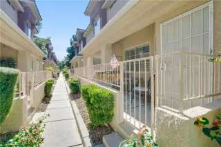 Photo #1: 2350053 Listing