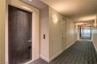 Photo #1: 2350072 Listing 