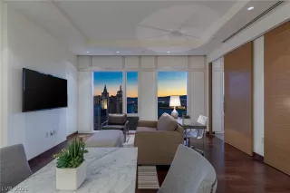 Photo #3: 2350090 Listing 