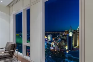 Photo #6: 2350090 Listing 