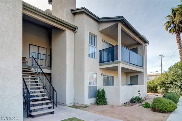 MLS: 2350108 Condo For Sale