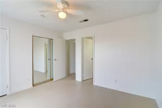 Photo #6: 2350108 Listing 