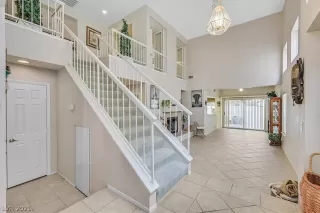 Photo #2: 2350111 Listing 