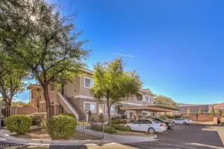 Photo #1: 2350122 Listing 