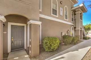 Photo #2: 2350122 Listing 
