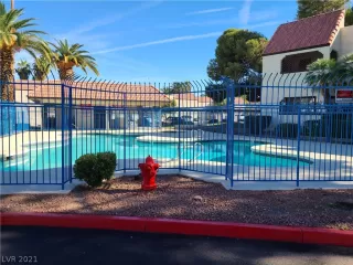 Photo #1: 2350125 Listing