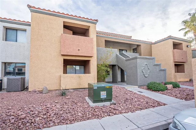 MLS: 2350172 Condo For Sale