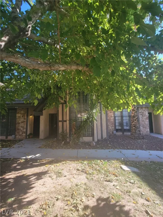 MLS: 2350217 Condo For Sale