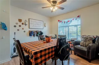 Photo #6: 2350277 Listing