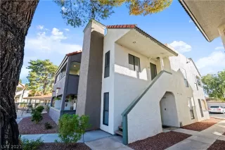 Photo #1: 2350284 Listing