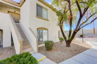 Photo #6: 2350354 Listing
