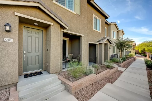 MLS: 2350361 Condo For Sale